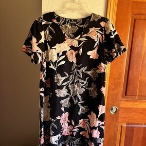 Nicole Miller Original Sz. M  Linen Blend Floral Dress Business Casual Party